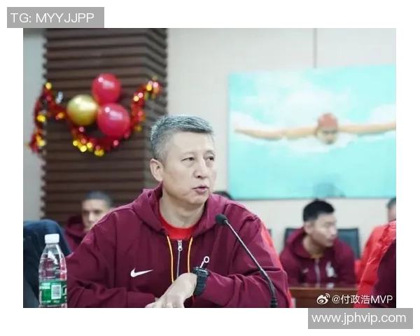 郭士强强调自律自控自觉是成为优秀运动员的关键因素