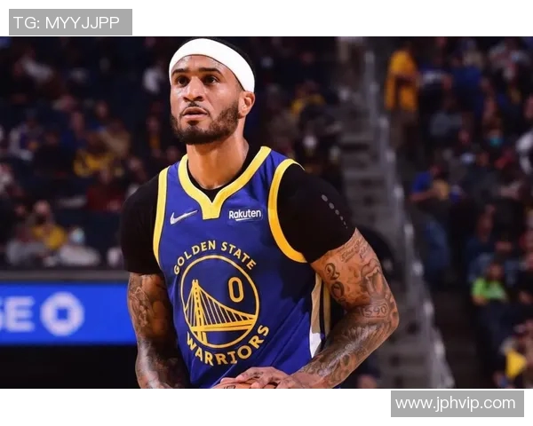 勇士与小牛激战正酣NBA季后赛精彩对决引发球迷热议 勇士与小牛激战正酣NBA季后赛精彩对决引发球迷热议